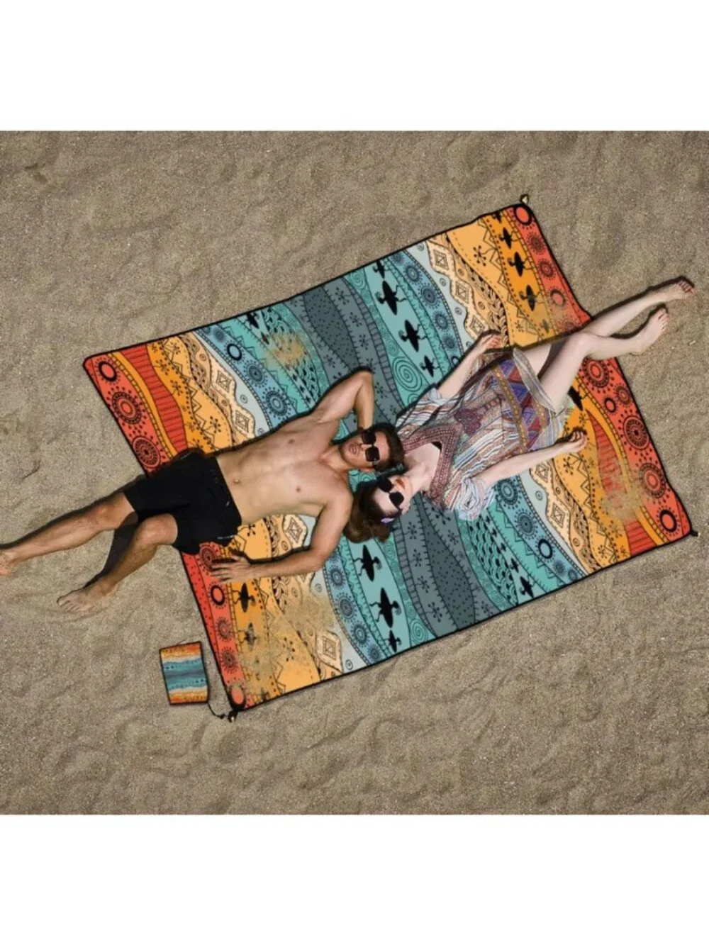 Beach Mat Waterproof Sandproof Large Beach Blanket with 4 Stakes